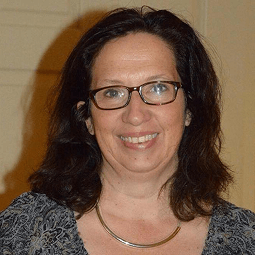 Pam Goodell headshot.